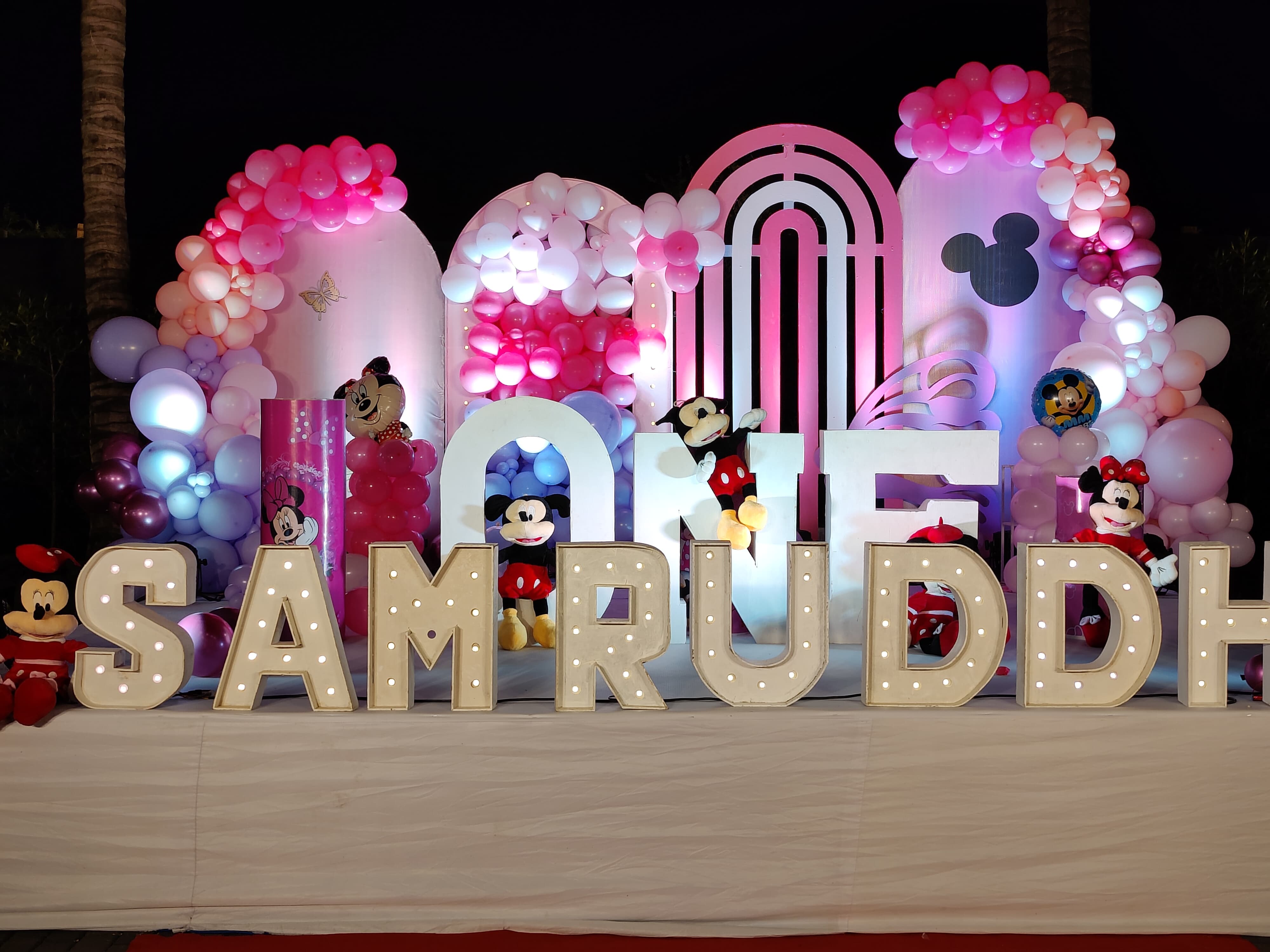 Theme-Based Birthday Party Decor тАУ
